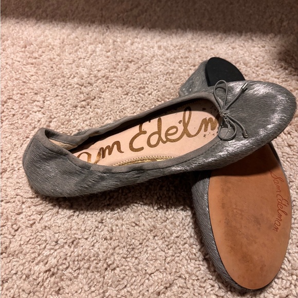 SAM EDELMAN Gray/ Silver Ballet Flats - Picture 3 of 5